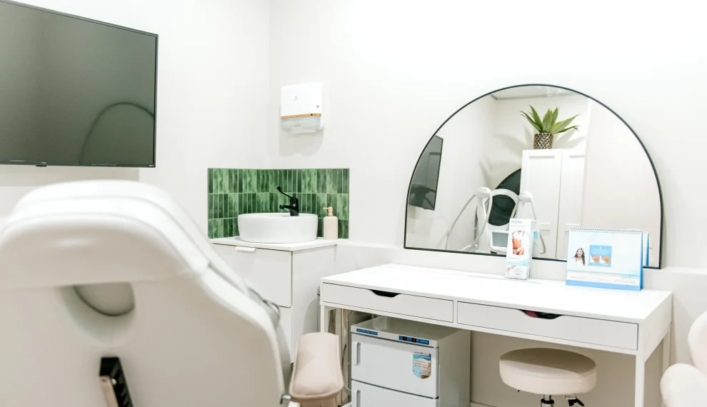 Clinic(7)